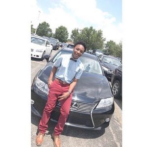 Meet your Posher, Tony